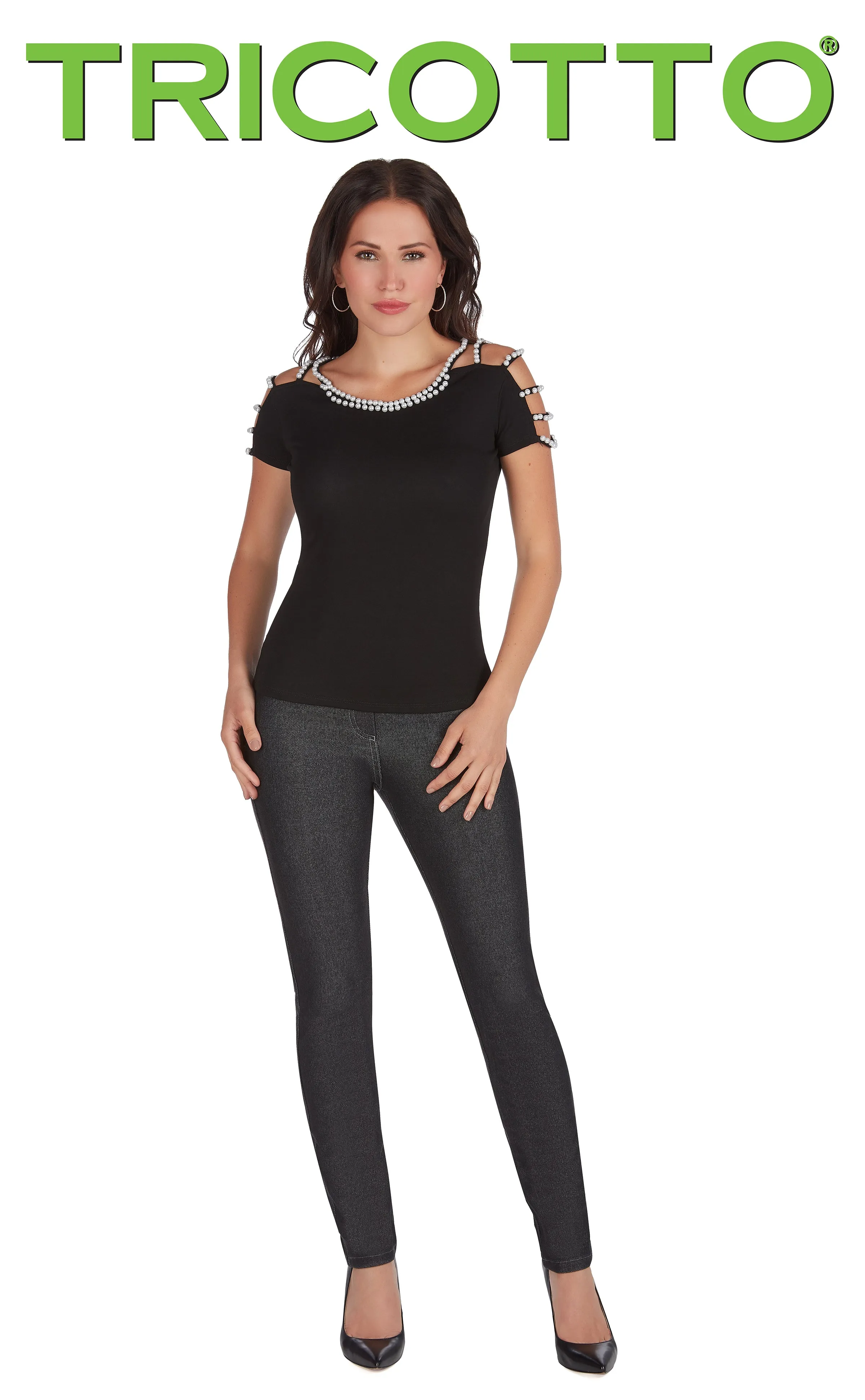 C-119 (Pearl T-shirt only) Black & white