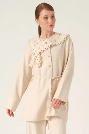 DRAMATIC COLLAR SHIRT