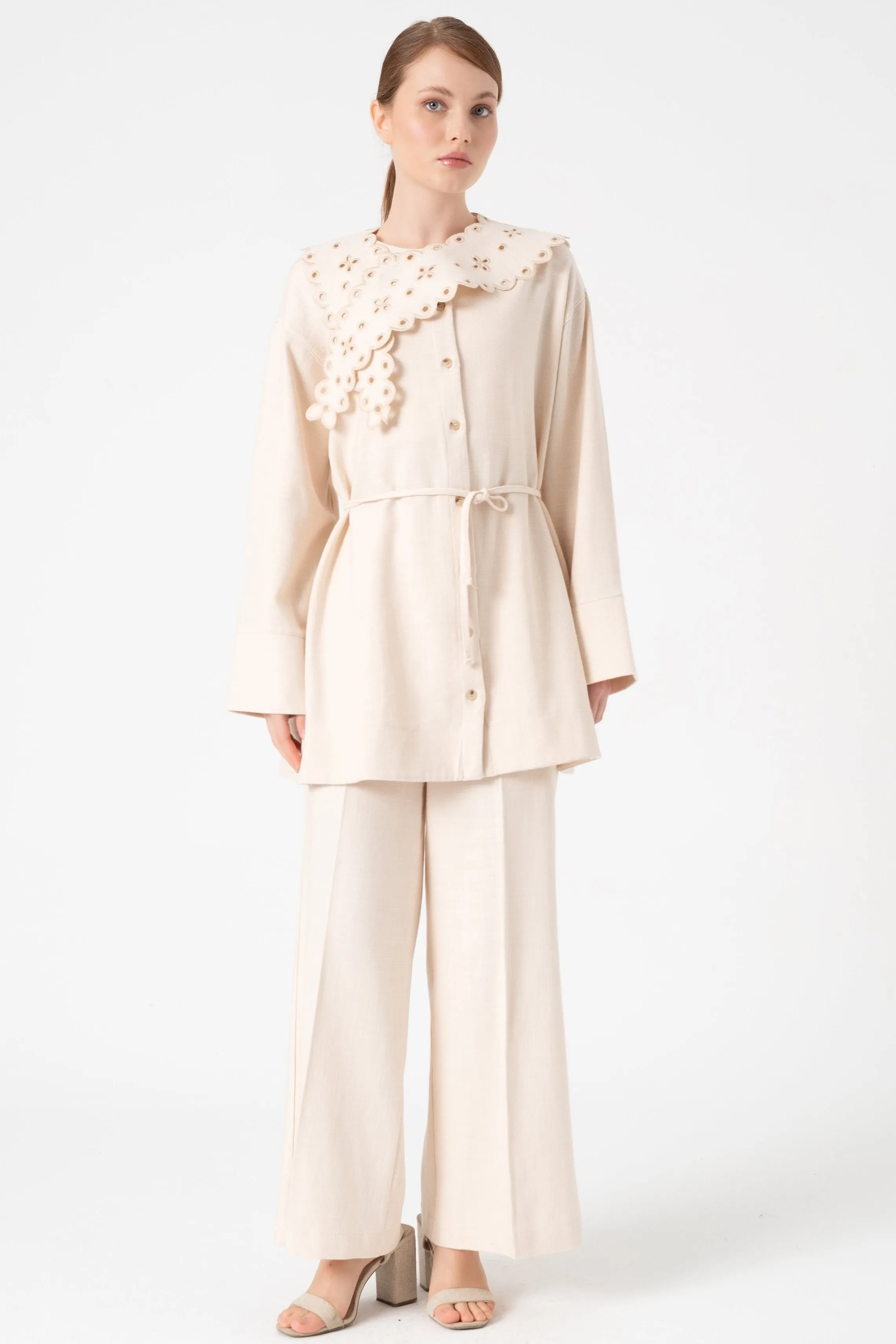 DRAMATIC COLLAR SHIRT
