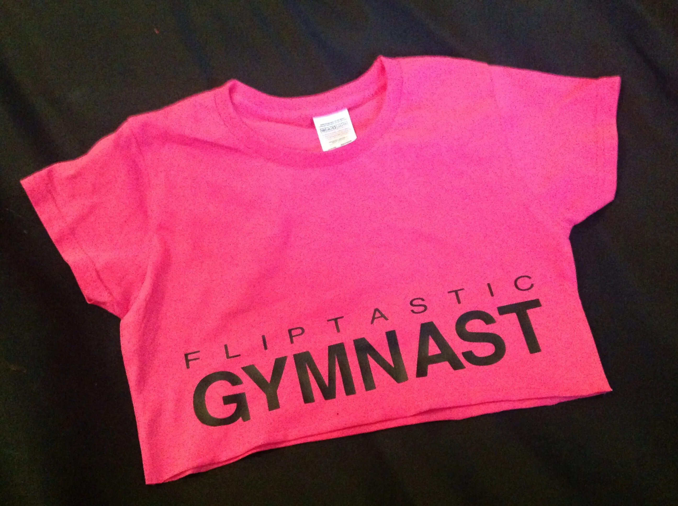 GYMNAST / DANCER CROPPED T-SHIRT