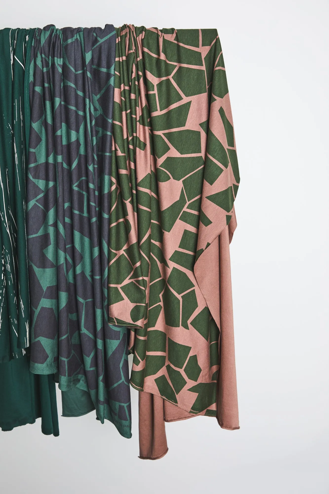 Mind The MAKER - Stray Lines Bottle Green ECOVERO™ Saja Viscose Jersey