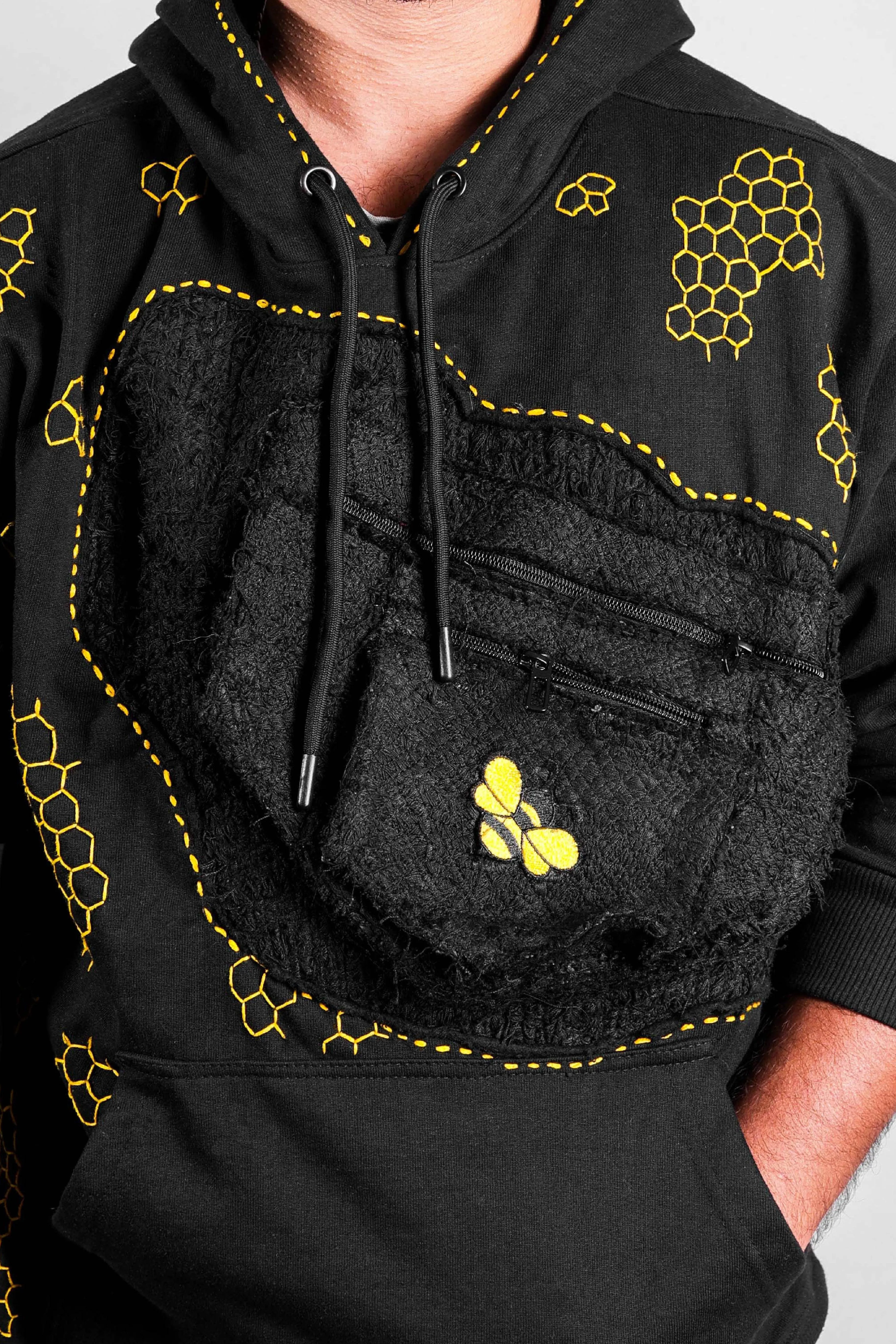 QUEEN BEE | HOODIE
