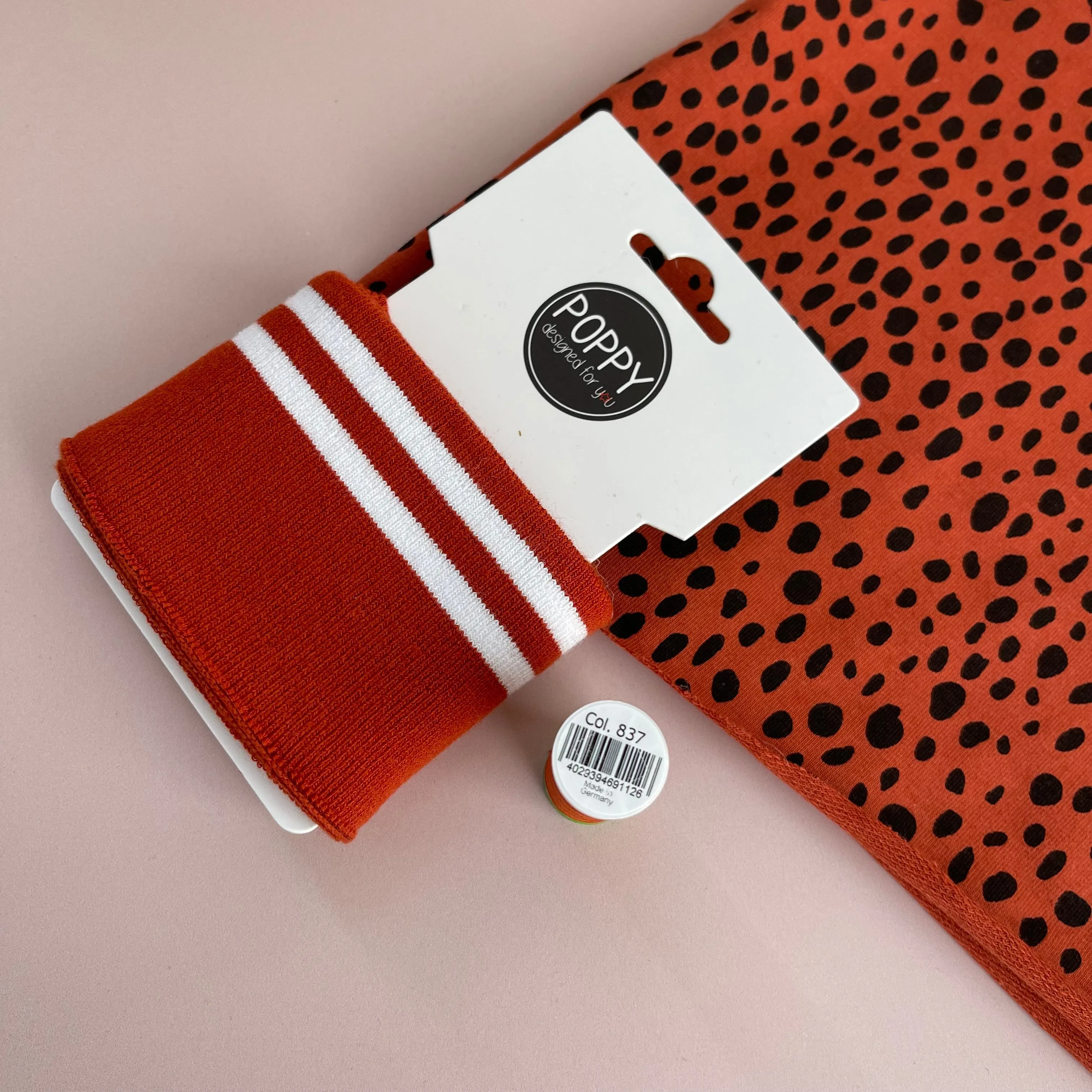 Ribbing Cuffing Pack with White Stripes