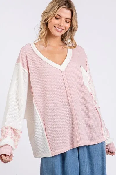 SAGE   FIG Floral V-Neck Waffle Knit Top In Blush Pink