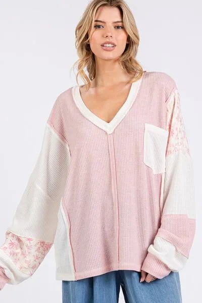 SAGE   FIG Floral V-Neck Waffle Knit Top In Blush Pink