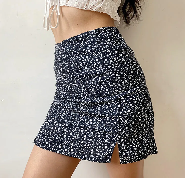 Wenkouban - Eloise Floral Split Skirt